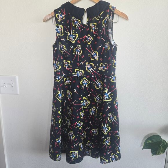 Sailor Moon Crystal Usagi All Over Print Collar Sleeveless Dress - Picture 3 of 3